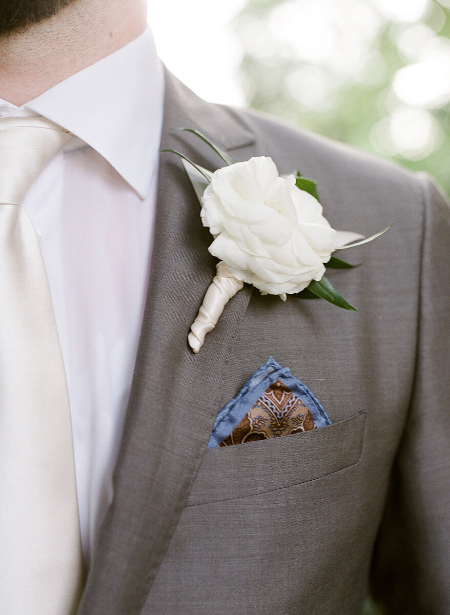 Boutonniere — Uncloudy Studio